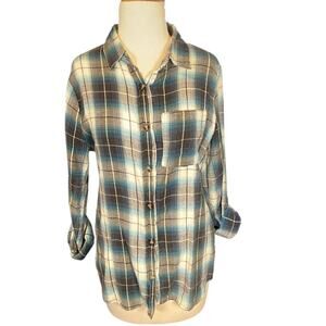 Fitz + Eddi Flannel Button Down Blue White Plaid Light Weight 100% Cotton Size M